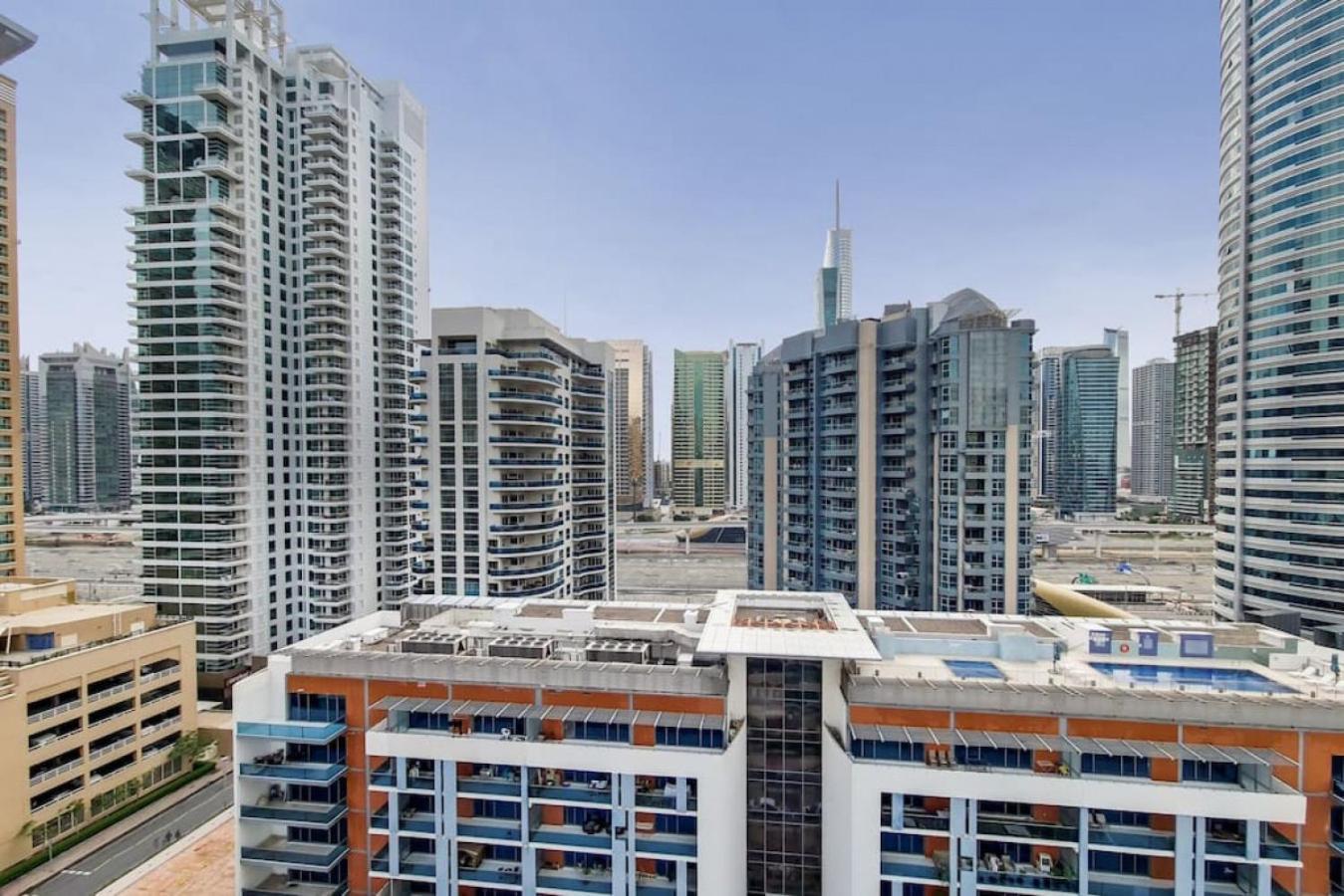 Al Majara 2, Dubai Marina - Tranquil One Bedroom エクステリア 写真
